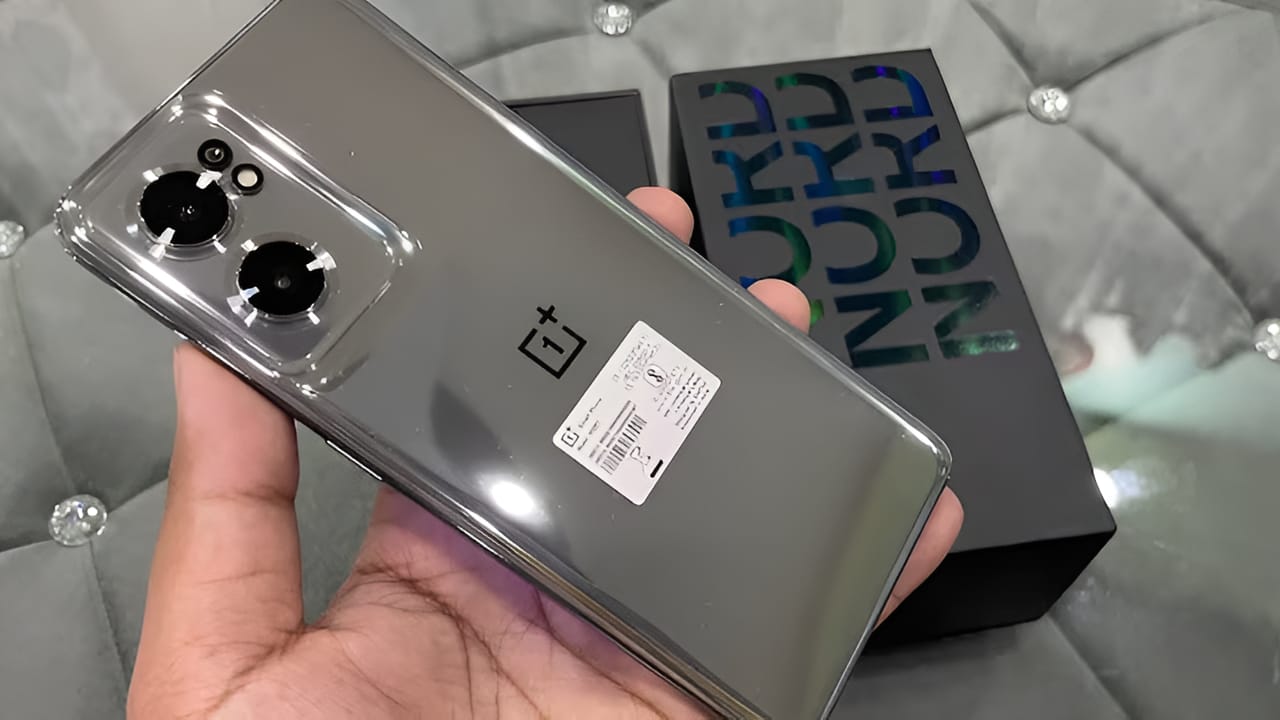 Oneplus Nord 2T Smartphone Launched: 300MP Flagship Camera 8000mAh Battery Just for 13,999
